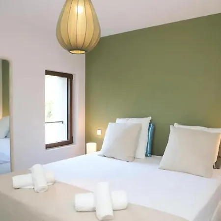 Spacieuse Avec Piscine Privee A Porto-vecchio Porto-Vecchio (Corsica)